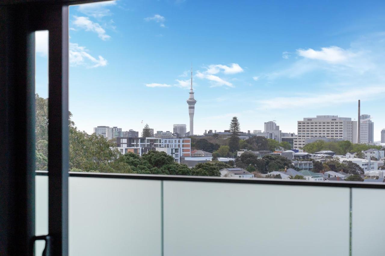 Ramada By Wyndham Newmarket Auckland Eksteriør bilde
