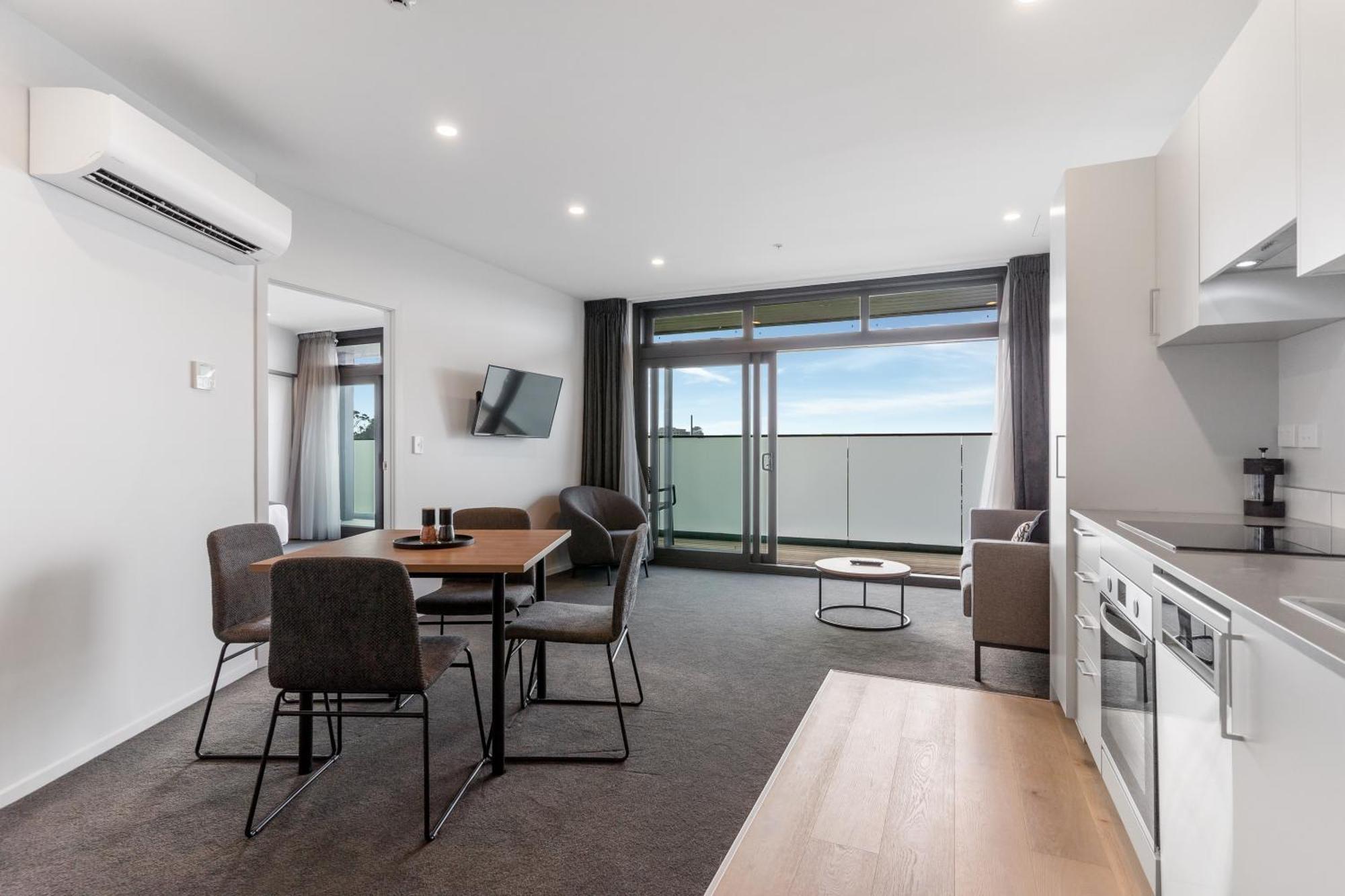 Ramada By Wyndham Newmarket Auckland Rom bilde